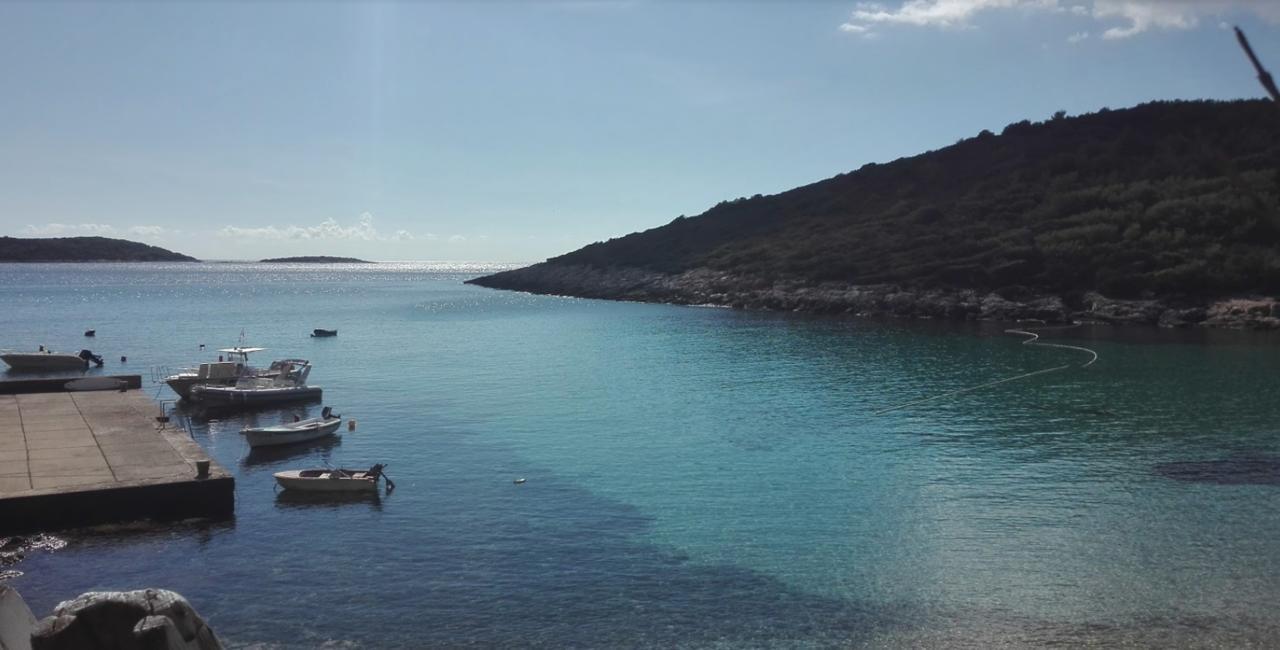 Resort Village T.N. Milna Vis Kültér fotó