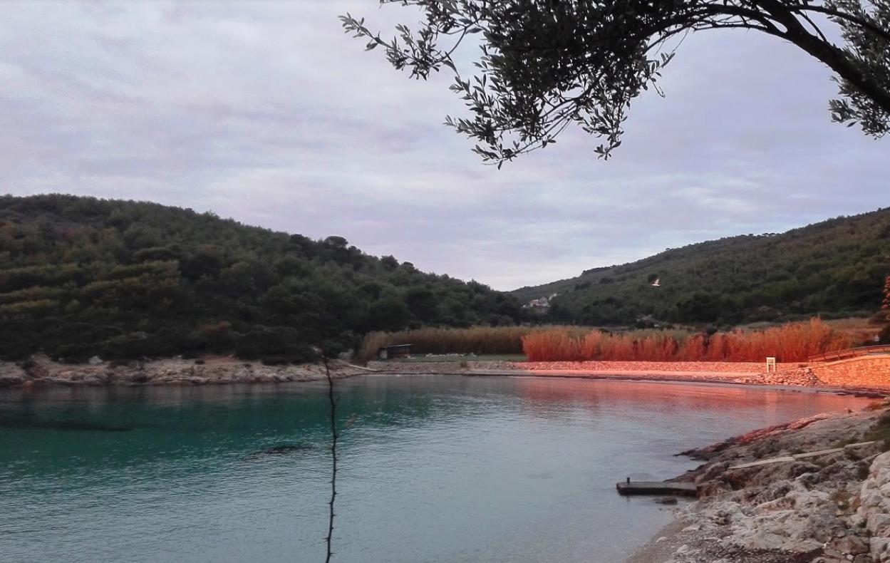 Resort Village T.N. Milna Vis Kültér fotó
