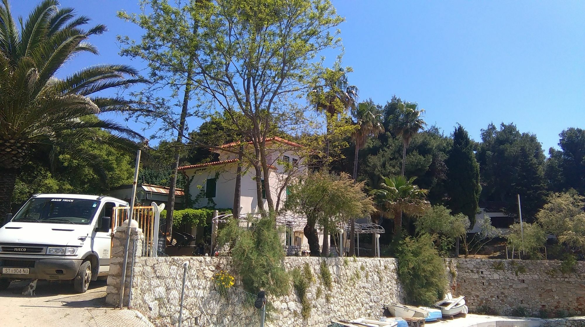 Resort Village T.N. Milna Vis Kültér fotó